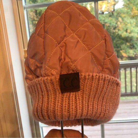 C.C Hat pink. Inside is soft plush. Only tried on. Like new. No tags - Picture 2 of 8